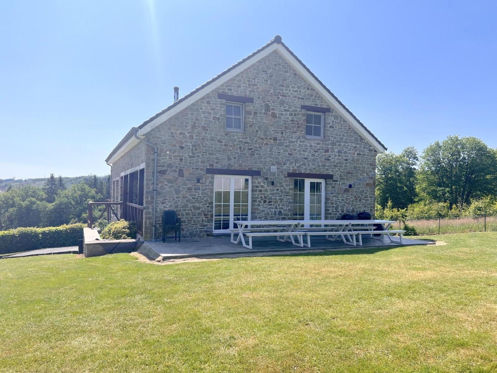 Sur Les Thiers Vila Lierneux Exterior foto